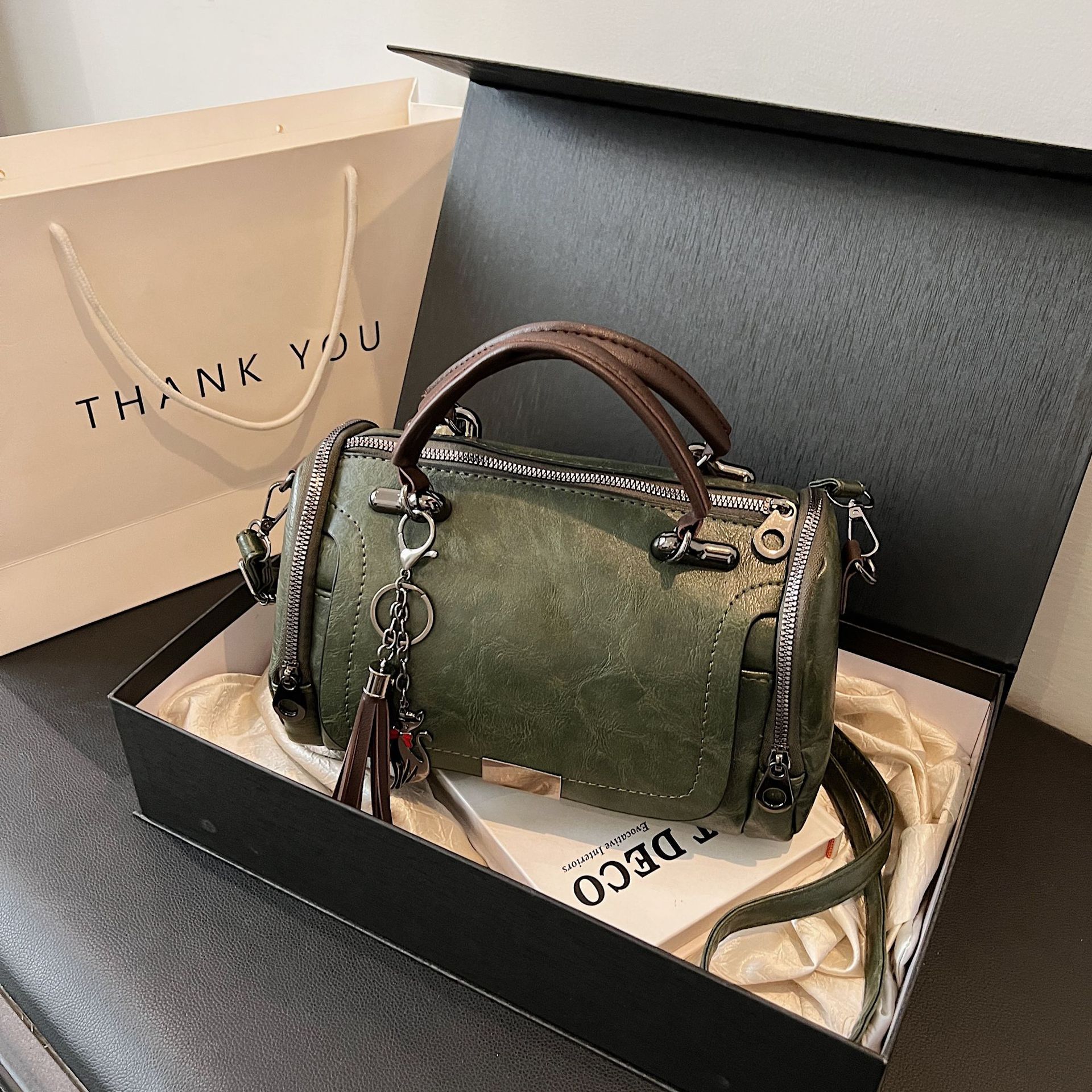 New Korean Style Versatile Retro Fashion Single Shoulder Crossbody Bag For Women, Large Capacity Boston Pillow Handbag - Thumbnail 8