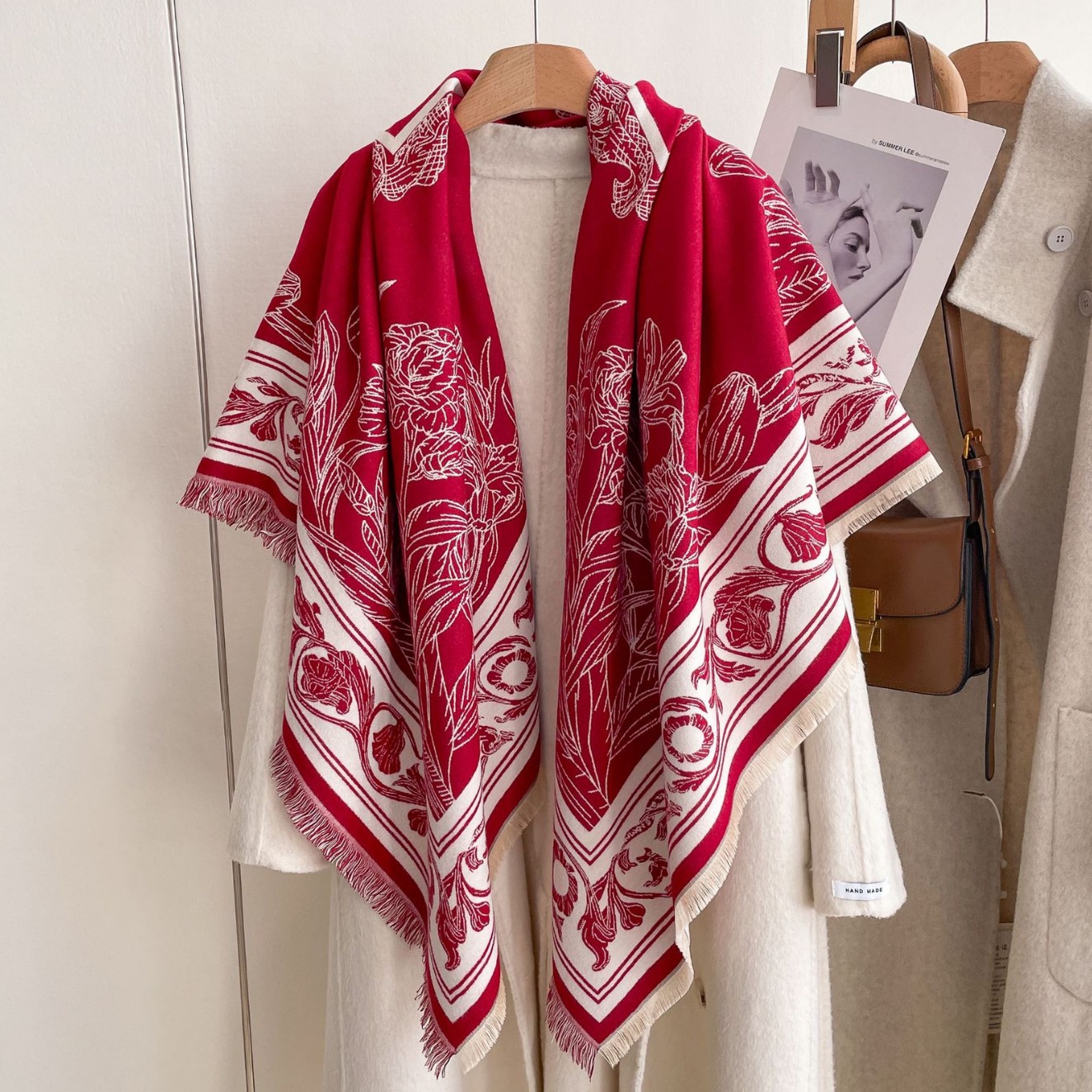 Impresión floral coreana toallas grandes engrosadas capa de decoración 2024 otoño y invierno doble cara imitación de cachemir abrigo abrigo