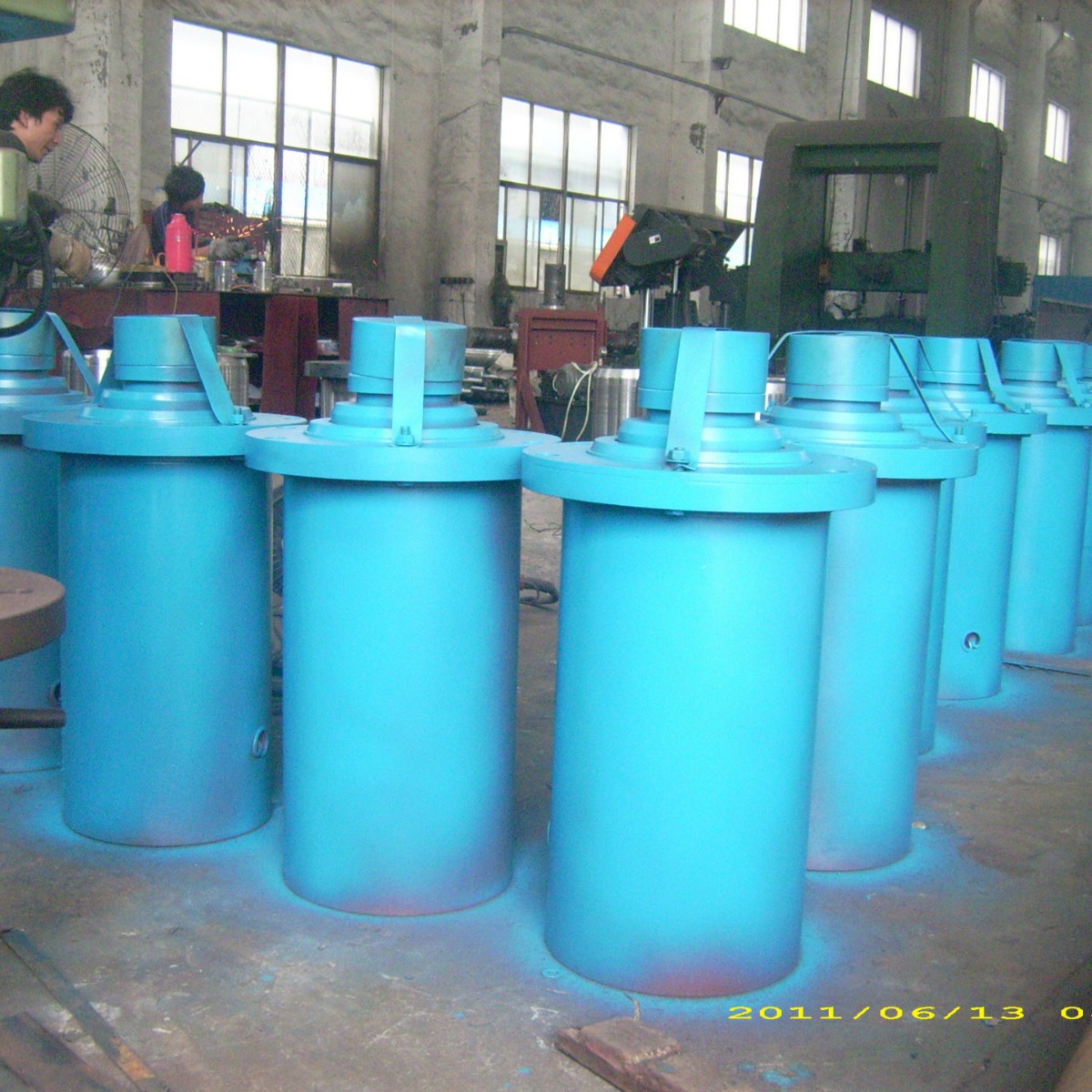 多级油缸液压缸橡塑机械油缸工程油缸冶金油缸活塞杆缸筒重型油缸