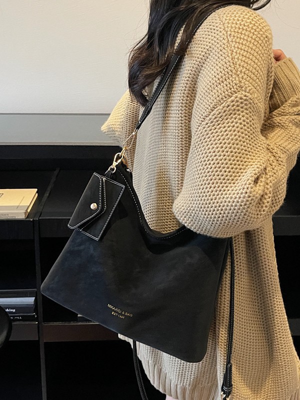 Bolso de tela de seda retro para mujeres 2025 nuevo nicho coreano de gran capacidad bolso de hombro mochila bolsa de moda vagabundo