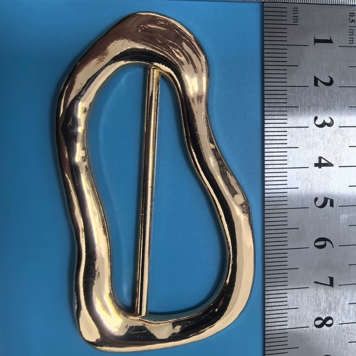 Фабрика спот оптом европейские и американские модные кожаные пряжки купальник с пряжкой из сплава