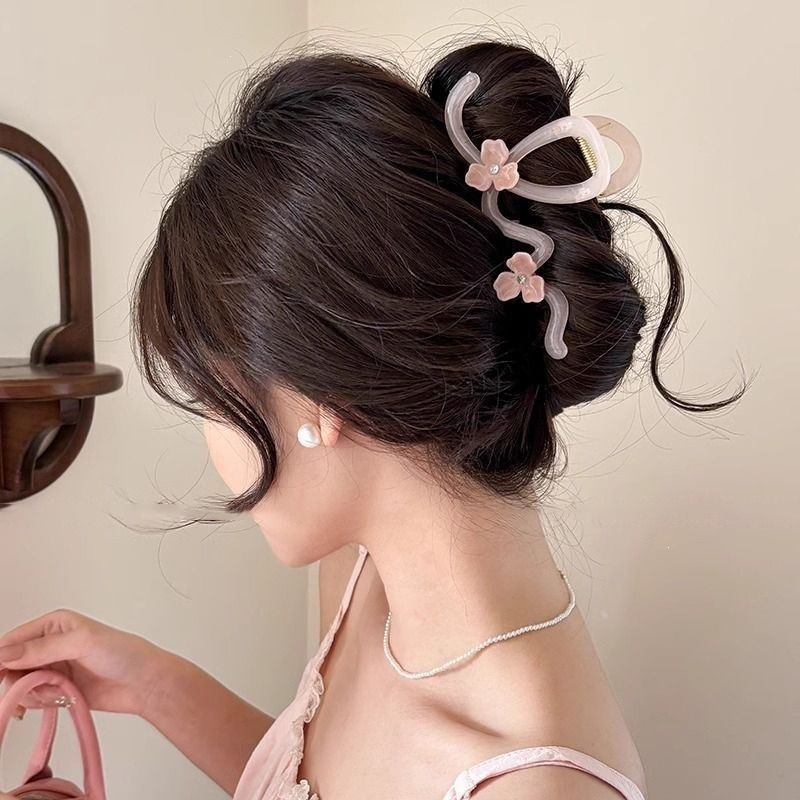 2026 nuevo clip de cabello ondulado clip de cabello de tiburón grande clip de cabello de mujer detrás de la cabeza de alta sensación clip de cabello accesorios para el cabello