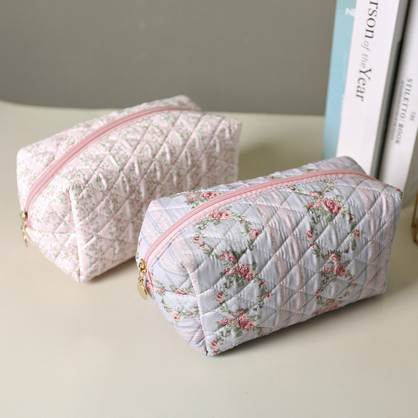 cosmetic bag