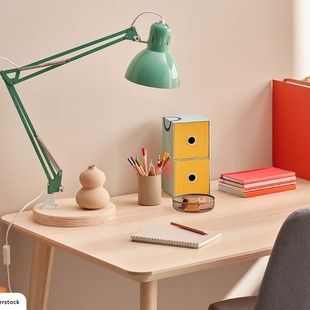 Small table lamp wireless charging solution is to put and charge wireless charging equipment manufacturer Zhonghui