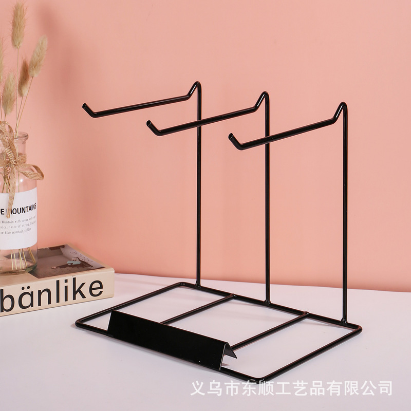 Wrought Iron Lipstick Hanger Small Jewelry Doll Clothes Stationery Toothbrush Mobile Phone Shell Beaded Bracelet Keychain Display Shelf Wrought Iron Lipstick Hanger Small Jewelry Doll Clothes Stationery Toothbrush Mobile Phone Shell Beaded Bracelet Keychain Display Shelf