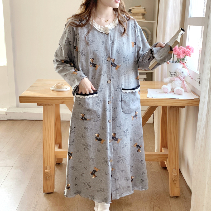 Maternity delivery dress with chest pads for summer, postpartum clothing for autumn, maternity pajamas, hospital examination and nursing nightgown Maternity delivery dress with chest pads for summer, postpartum clothing for autumn, maternity pajamas, hospital examination and nursing nightgown