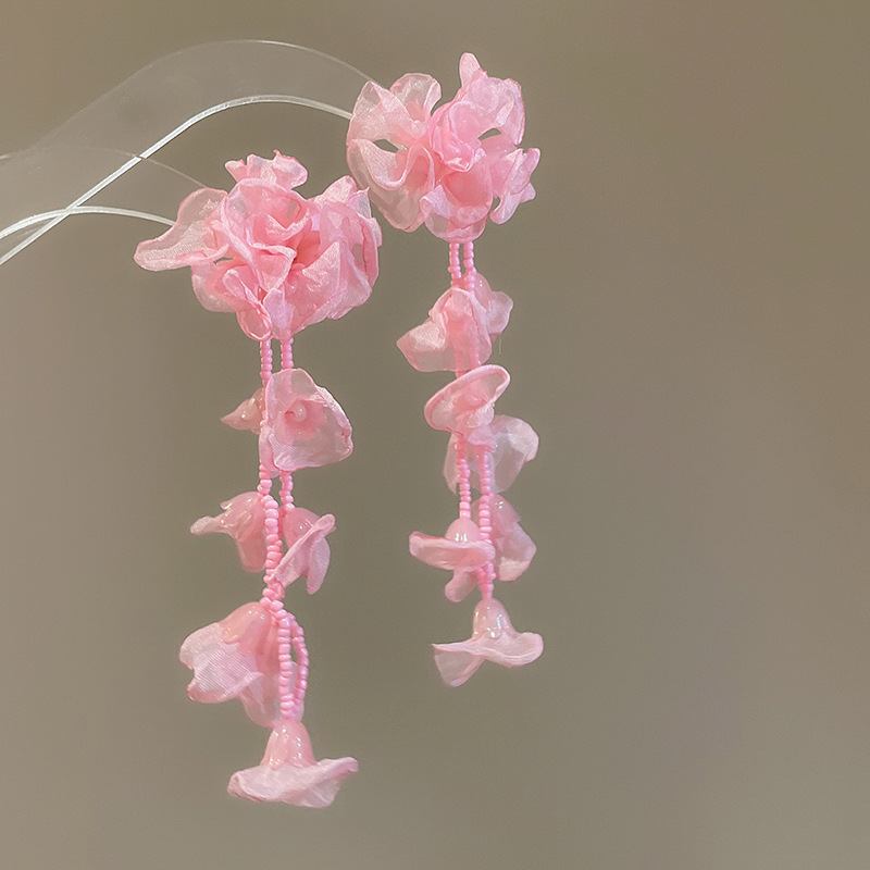 Pendientes de borla de flores de gasa de aguja de plata Pendientes de dopamina de bosque dulce Pendientes de todo fósforo de tendencia de nicho Mujeres al por mayor