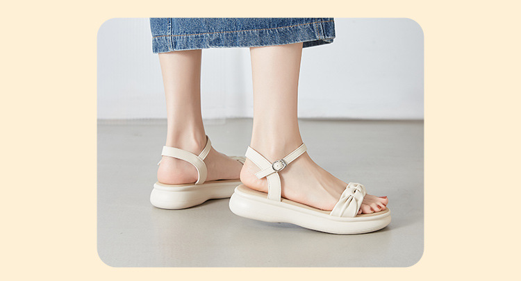 Sandal nữ đế dày quai ngang phong cách Hàn Quốc — M563 vàng nhạt chi tiết 5