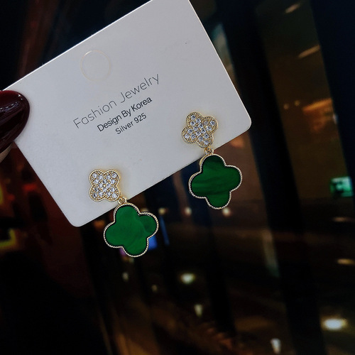 High-end light luxury style S925 silver needle earrings green black earrings fashion popular jewelry earrings for women 44074