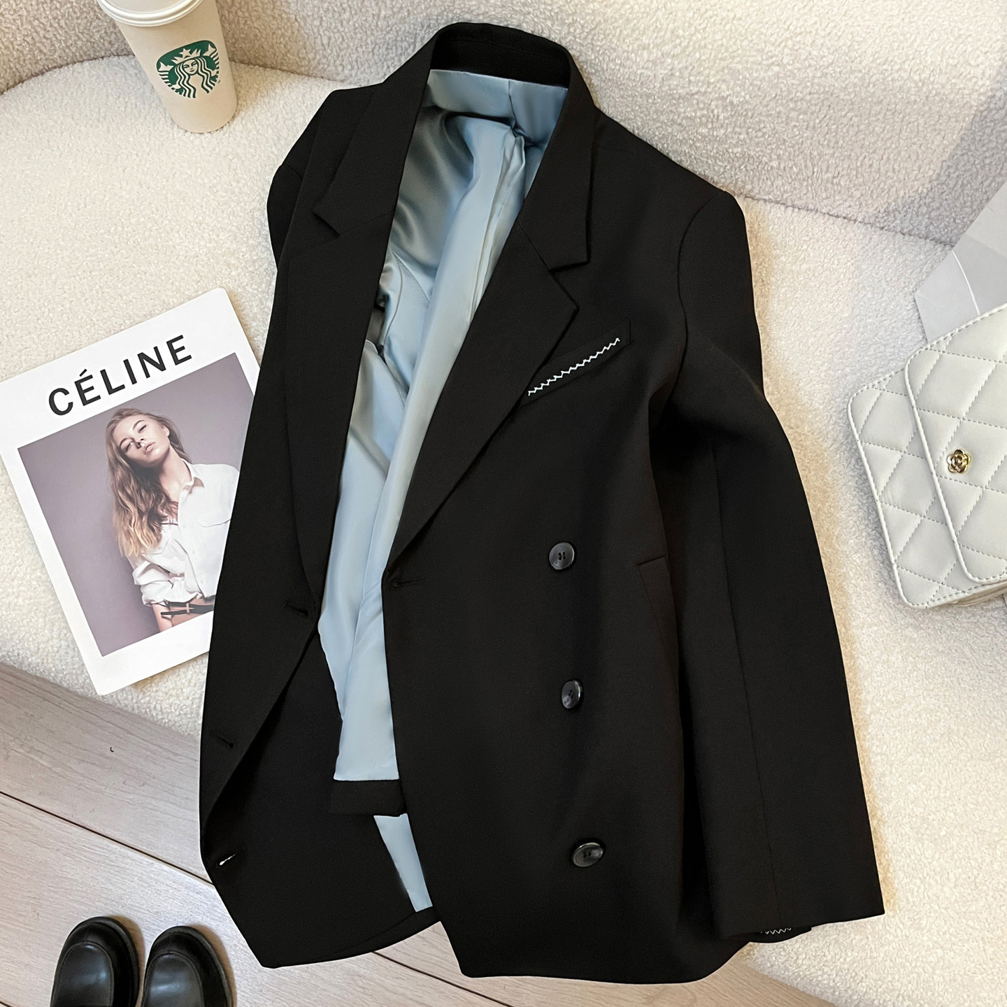 Women's black Korean style casual suit jacket, new spring 2026 style, high-end and stylish workwear top.