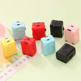 立体卡通猫咪行李箱 diy奶油胶钥匙扣儿童玩具树脂饰品娃娃屋摆件