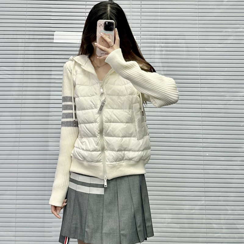 Factory Direct Sale Tb New Model Cashmere Spliced White Duck down Hoodie Classic Four-Stripe Minimalist Hooded down Jacket