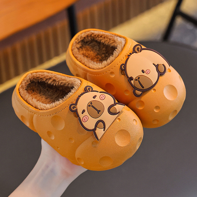 Capibara invierno zapatillas de algodón para niños, calentamiento y terciopelo impermeable, bolsas caseras para niños, zapatos de algodón de tacones