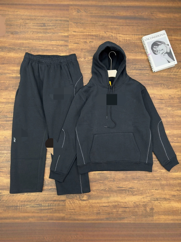 Overseas cross-border collaboration fleece men's suit with large reflective strips, wide-leg pants, and sportswear for couples
