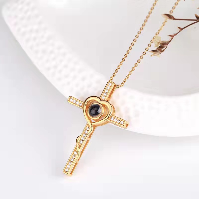 Love Heart Projection Necklace With 100 Languages, Silver Tone_voghion.com
