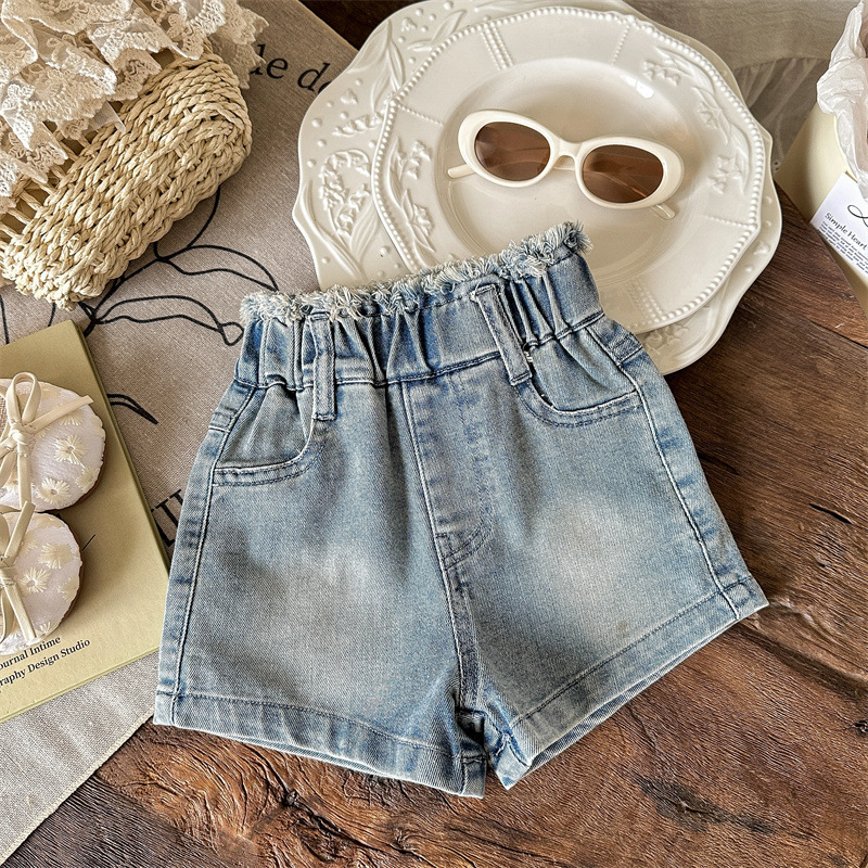 Pantalones cortos de mezclilla de siete niñas de limón salado verano nuevo estilo para niños estilo occidental moda bebé delgado pantalones casuales sueltos image 3