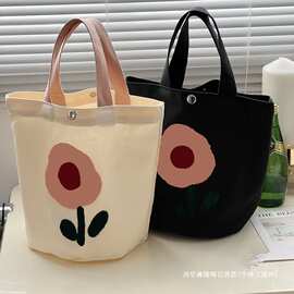 花朵手提水桶型简约托特日系帆布包容量原创餐盒女包便当小百搭D4
