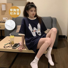 �ļ�˯��Ů��؉|һ�w���޶����ѝ�������e���^���⴩�Ҿӷ�