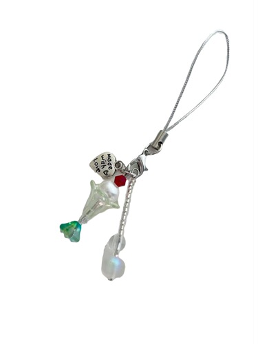 [A cup of melon soda] Beaded small pendant mobile phone chain camera chain cute niche ins style pendant