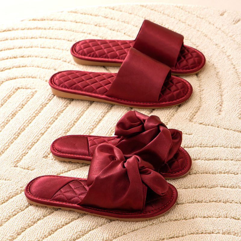 Summer wedding slippers Red couple's high-grade light luxury morning gown wedding festive wedding bow for men and women