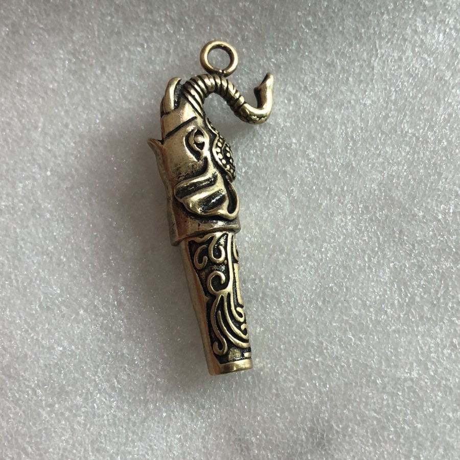 Latón retro grifo silbato accesorios del coche llavero colgante hombres y mujeres al aire libre supervivencia fábrica al por mayor