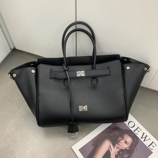 �¿�Bel-Air�P�����Ů�����������i�ۙC܇������Ƥ�μ����ذ�