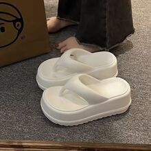���������Ů�⴩2023���¿��ɸ��ļ��A�_��Ь�͹ŕr�Л���Ь��Ħ
