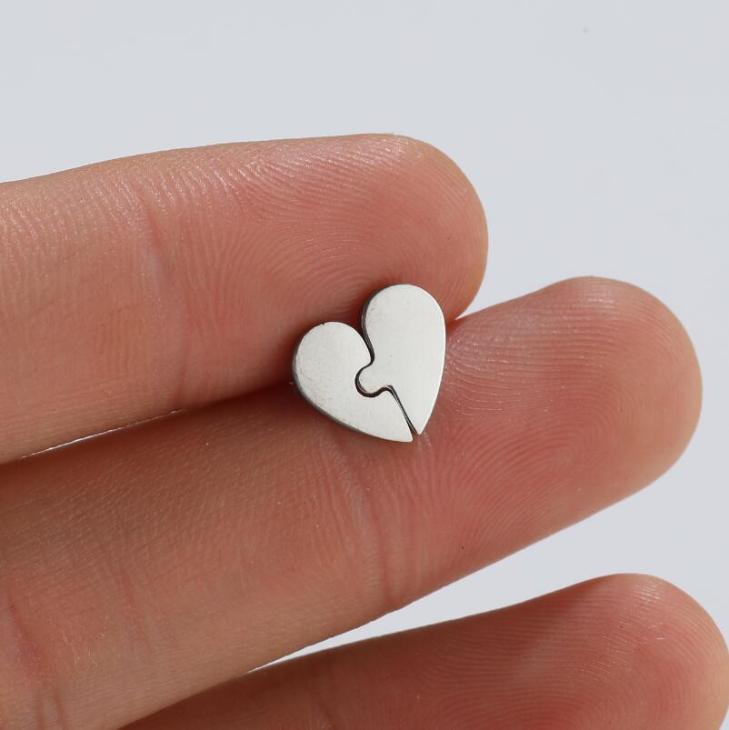 Fashion Heart Shape Titanium Steel Ear Studs Plating No Inlaid Stainless Steel Earrings display picture 5