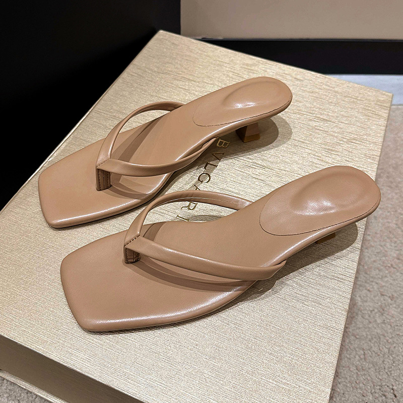 French-Style Square-Toe Cat-Heel Flip-Flops 2025 Summer New Cross-Border Large Size Fashionable Outdoor Flip-Flops for Women