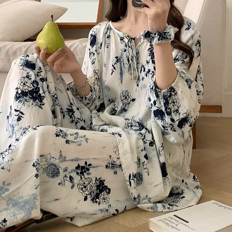 Pajamas women's spring and autumn and summer plus size 200kg chubby girl cotton silk home clothing can be worn outside air-conditioning clothing women's cotton silk suit