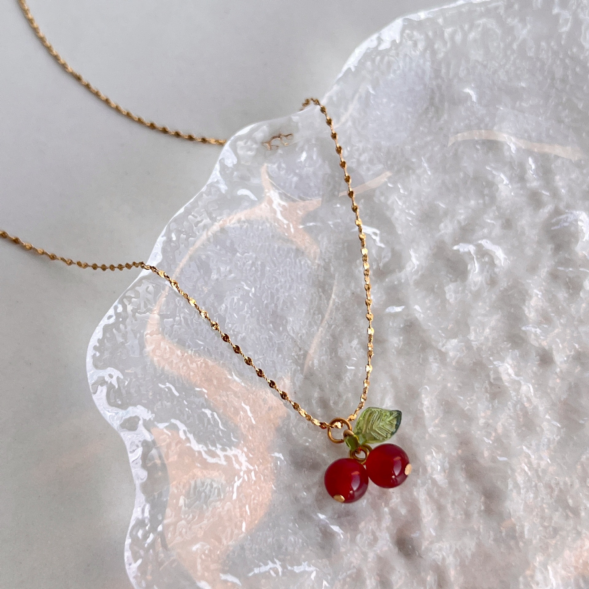 6g Weight 0.03µm-0.05µm Gold Plating Thickness PVD Coated Real Gold Plated 18K Gold Cherry 304 Stainless Steel Casual Sweet Waterproof Non Tarnish 304 Stainless Steel Pendant Necklace