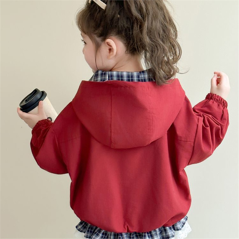 女童洋气宽松春秋季2025新款韩版休闲外套女宝宝儿童秋装连帽上衣