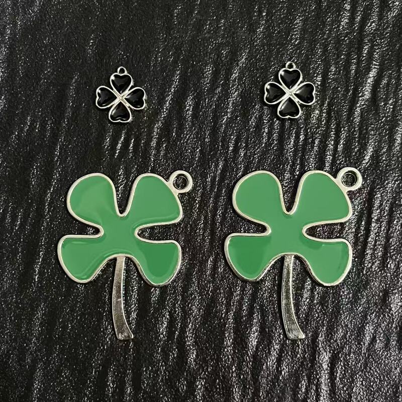 Lucky Four-Leaf Clover Keychain Large Green Leaf Creative Gift Pendant Keyring Car Keychain Accessory Lucky Four-Leaf Clover Keychain Large Green Leaf Creative Gift Pendant Keyring Car Keychain Accessory