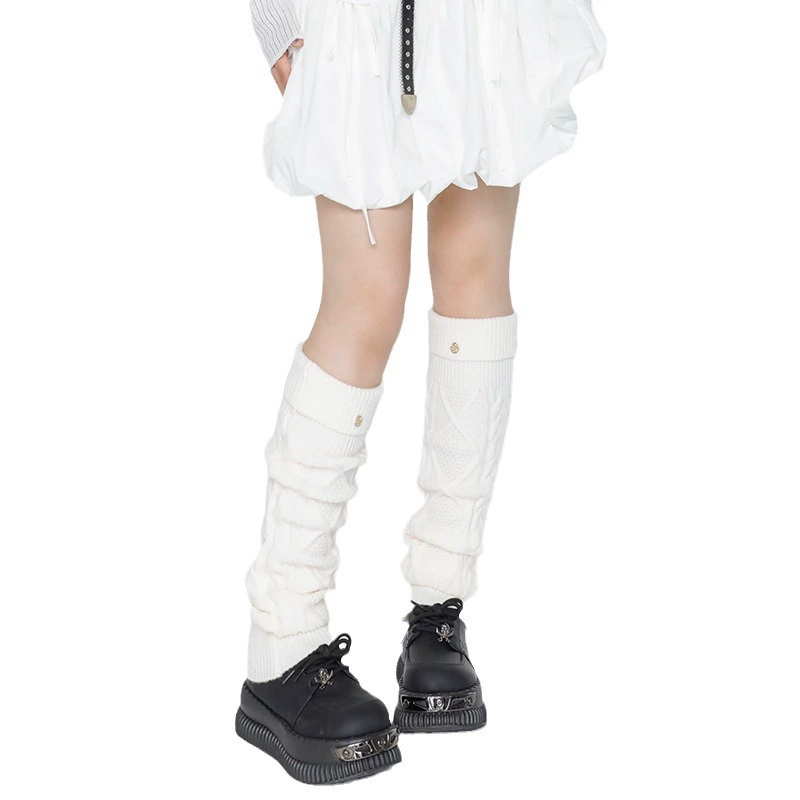 Knitted metal gaiters with diamond pattern, increased thickness, mid length