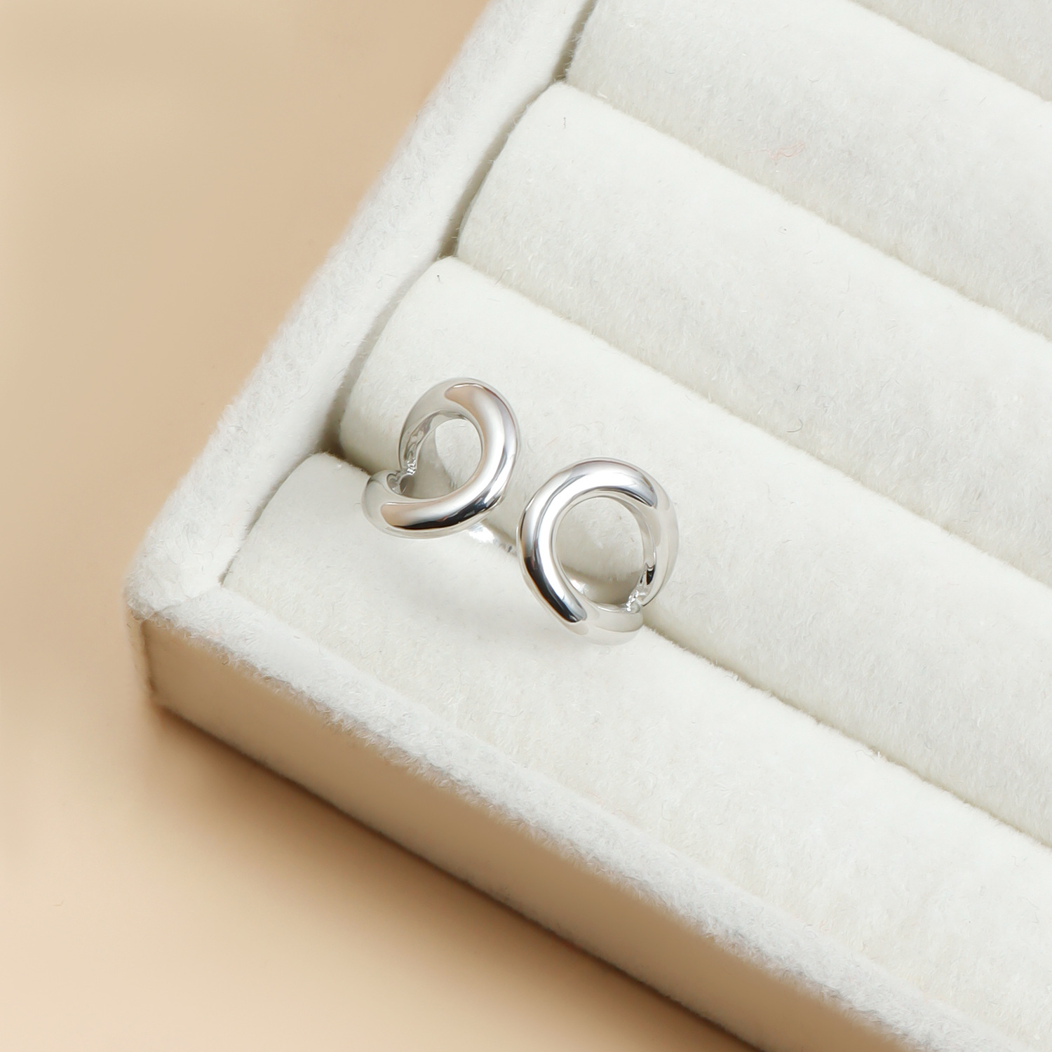 All Seasons Season 1 Piece Elegant Streetwear Geometric Heart Shape Alloy Plating Unisex Open Rings Rings