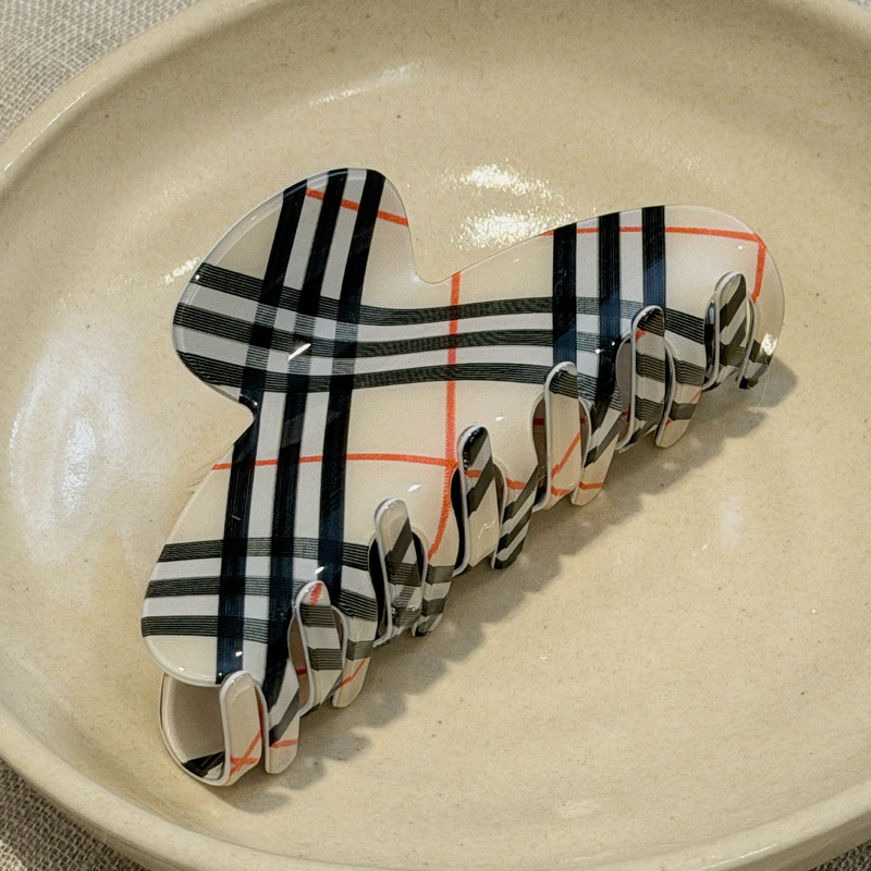 Holoo·Beryl Classic Plaid Acetate Hair Clip for Women, Simple and Elegant, Versatile Shark Clip for the Back of the Head