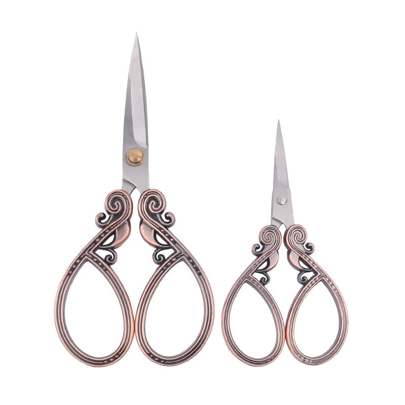 Gota de agua de amor Tijeras pequeñas hechas a mano clásicas europeas Tijeras de corte pequeñas grandes de estilo europeo Spot al por mayor