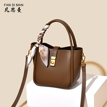 �羳���NŮ���߼����p��б��ˮͰС��������˻@�������bagsƤ��