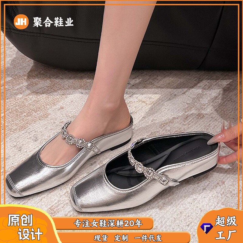 796-16 Small Xiangfeng Square Head Inner Height-increasing Single Shoes New Baotou Single Shoes Women's Metal Flower Buckle Mid-heel Empty Single Shoes 796-16 Small Xiangfeng Square Head Inner Height-increasing Single Shoes New Baotou Single Shoes Women's Metal Flower Buckle Mid-heel Empty Single Shoes