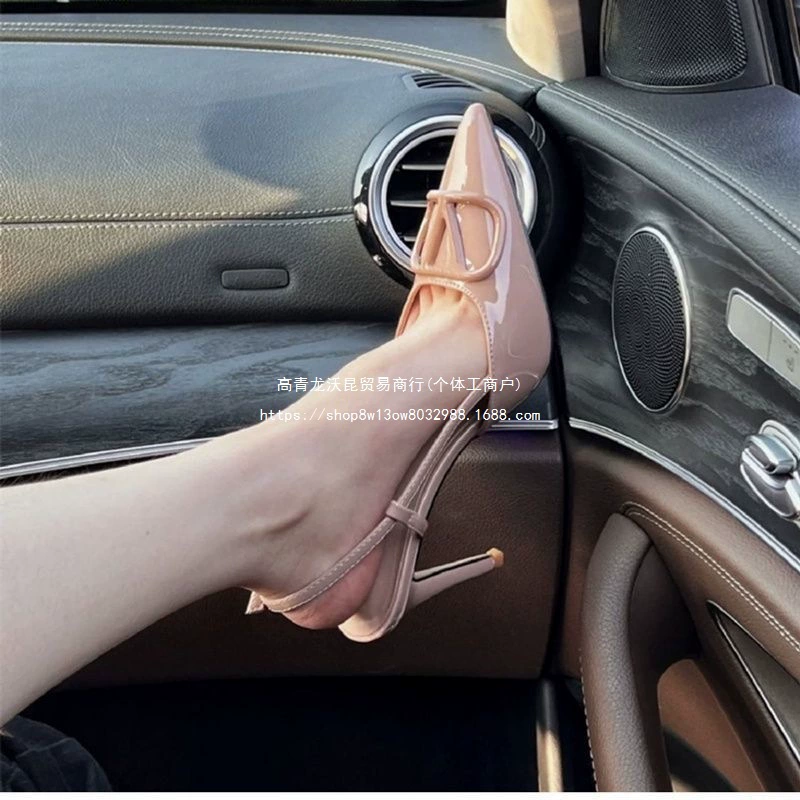 Сексуальные туфли на высоком каблуке из мягкой кожи, весна-лето 2024, новые туфли на шпильке с острым носком, женские сандалии на плоской подошве с одним ремешком и полым носком