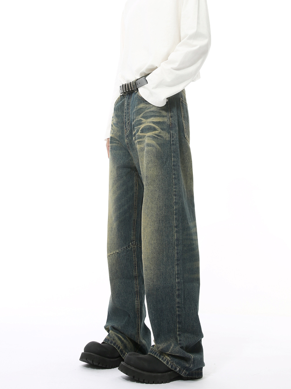 MTLCLOTHES Hombres| Nuevos productos de invierno retrógrados de diseño corrugado de agua vieja elegante jeans casuales