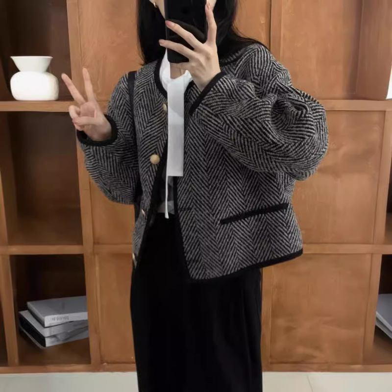 法式复古小香风外套女秋冬季2025新款高级感条纹短款夹克开衫上衣|undefined