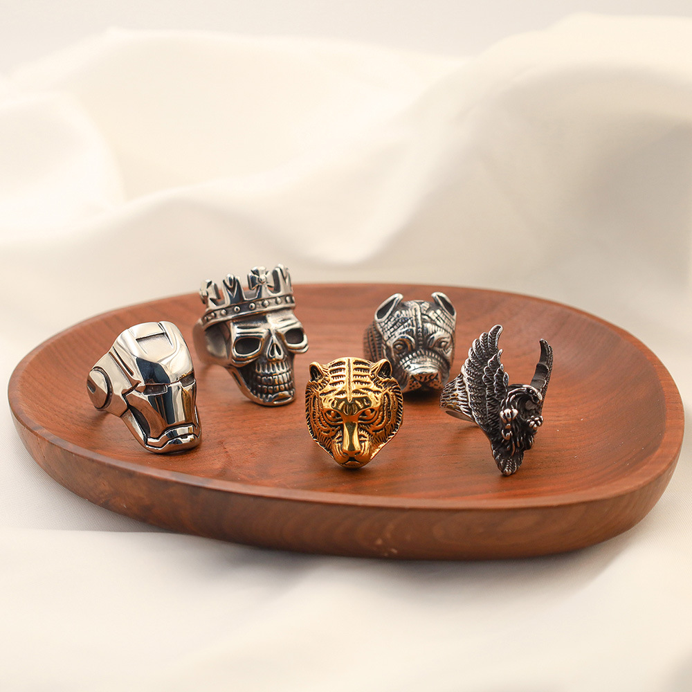 18g Weight 0.03µm Gold Plating Thickness PVD Coated Gold Plating Process Vintage Style Punk Geometric Skull Stainless Steel Plating Halloween Men'S Rings