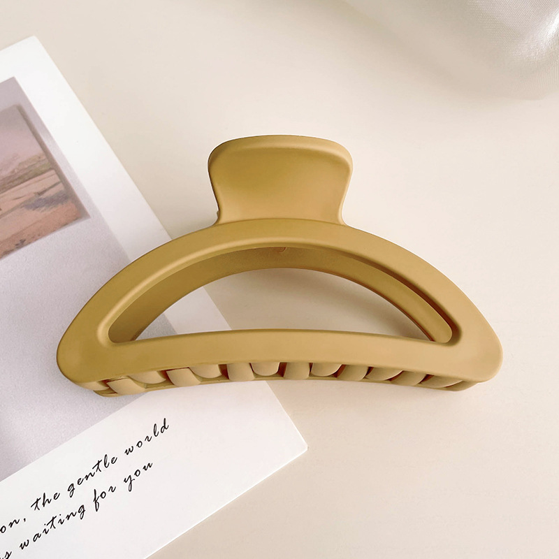 Clip de semicírculo a juego de color esmerilado hembra horquilla grande de plástico Sentido de alta calidad Cabeza trasera clip de tiburón tocado accesorios para el cabello