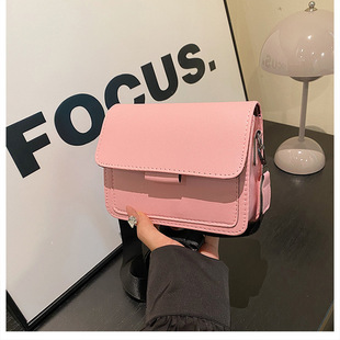 �n��С�������ď͹ų�����ɫ���Lб��������玧�r�г���μ�Ů��