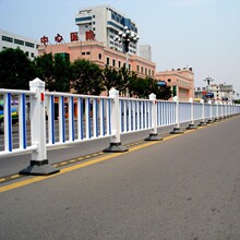 大量批发 PVC塑钢护栏 草坪护栏 花坛围栏 道路护栏 厂家直销