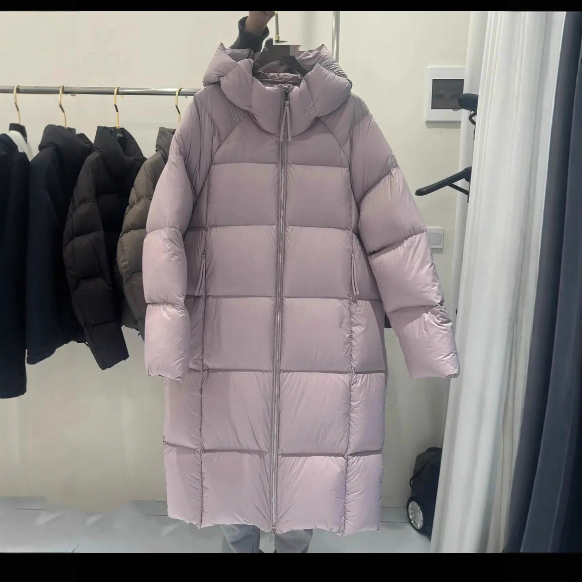 2025 nubes transfronterizas delgadas coreanas sueltas medias y largas sobre la rodilla de moda de algodón de plumón chaqueta de pan de mujer image 4