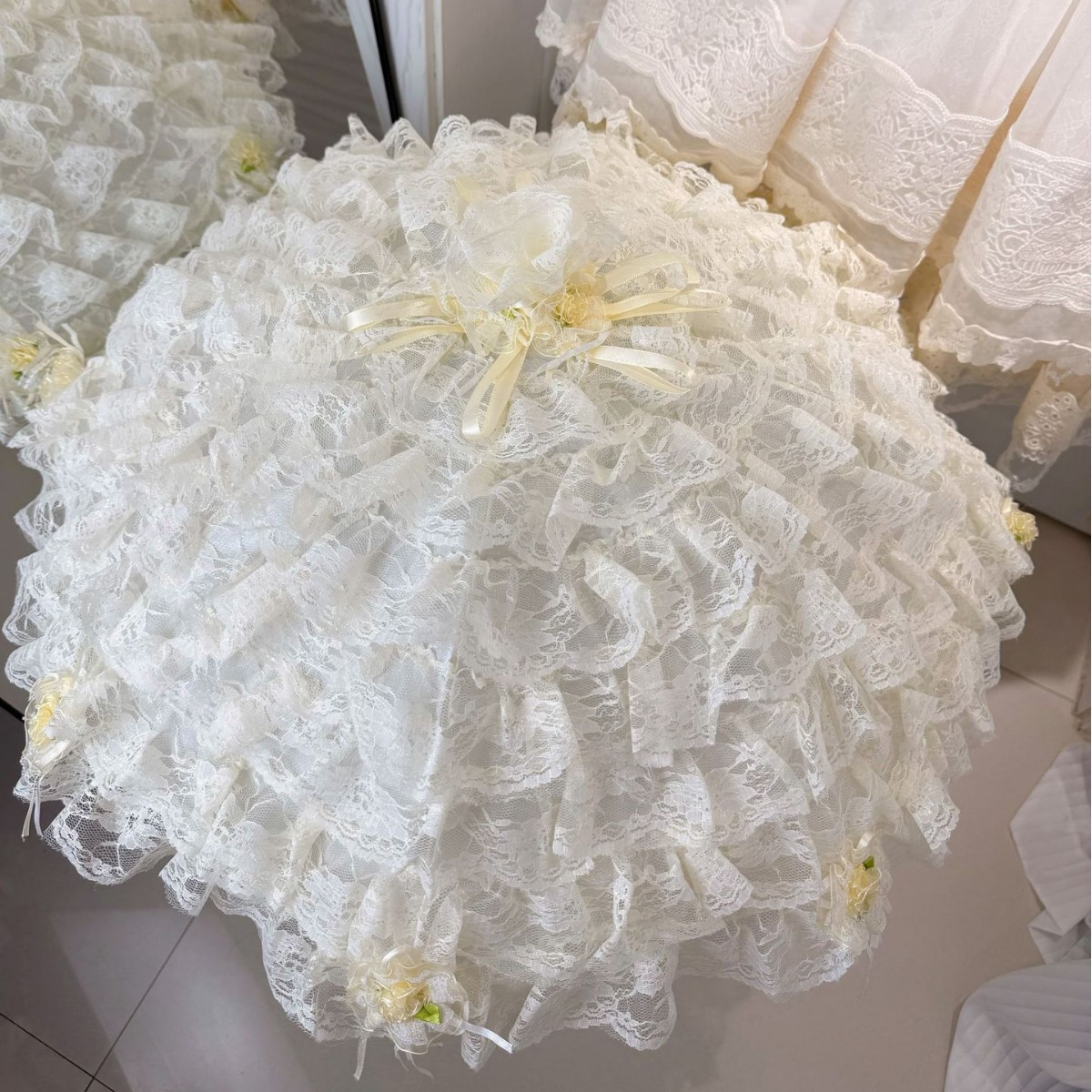 Lolita yellow multi-layered lace sweet princess-style umbrella with exquisite bow and lolita floral design