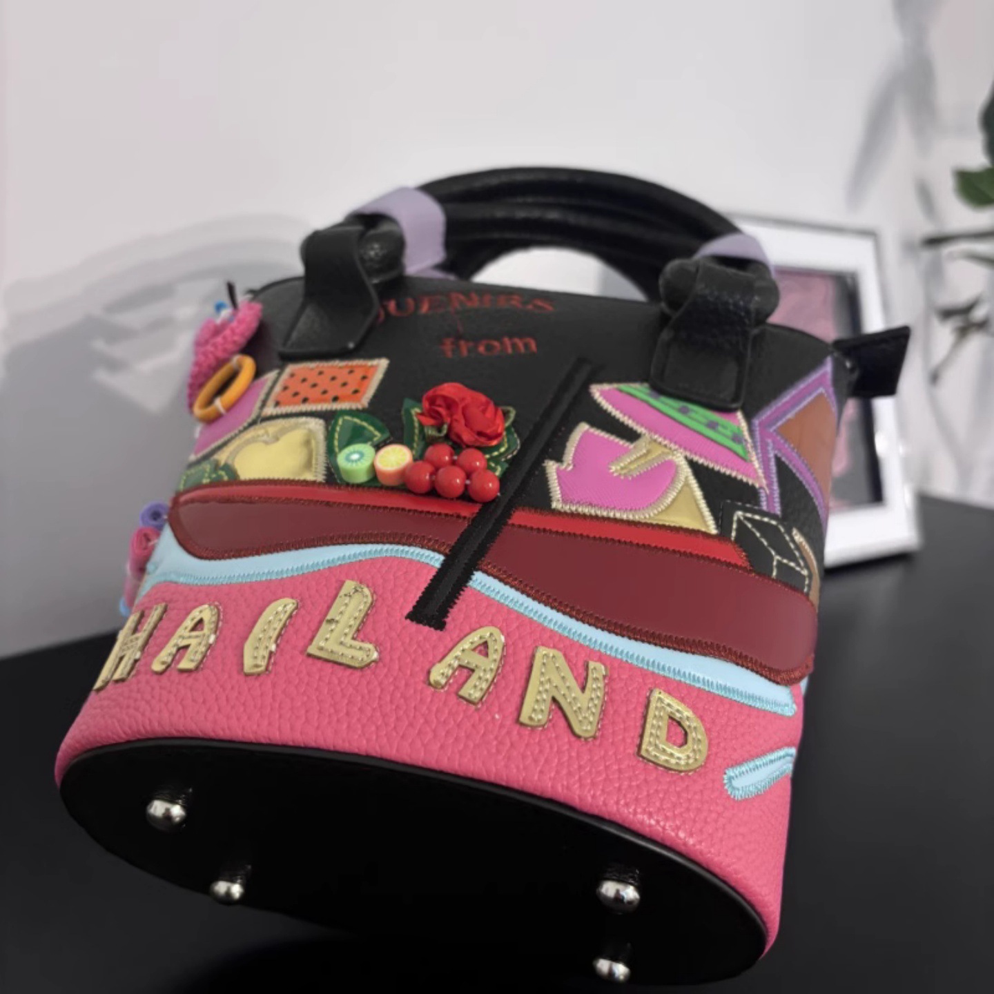 Borsa a secchiello ricamata borsa a tracolla donna alla moda_voghion.com