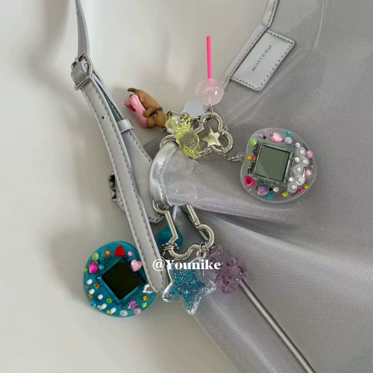 Small design retro game console, equipment bag, pendant, windmill toy, keychain for beloved, with gem